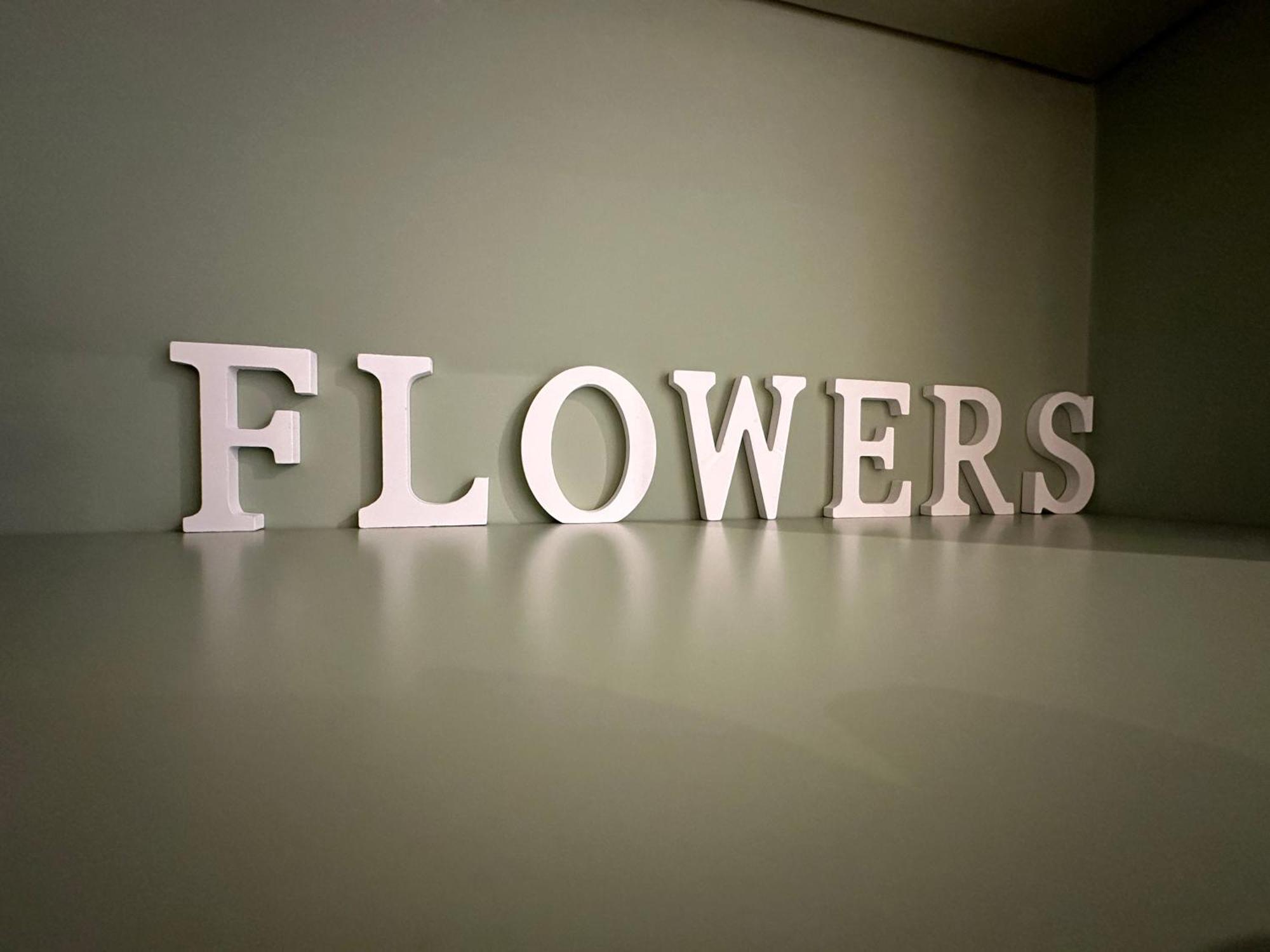 Flowers, A Cozy Suite In Mailand Exterior foto