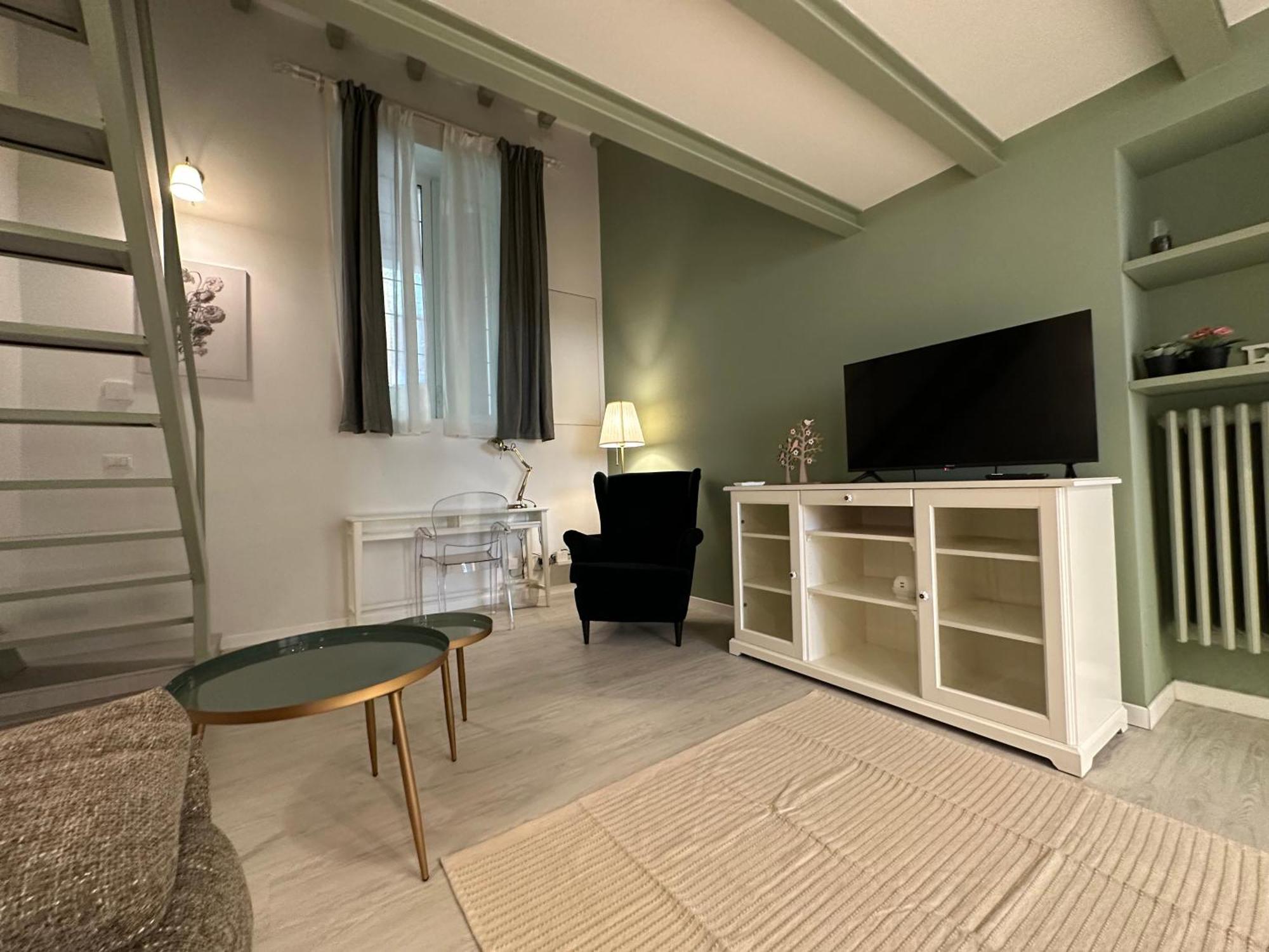 Flowers, A Cozy Suite In Mailand Exterior foto